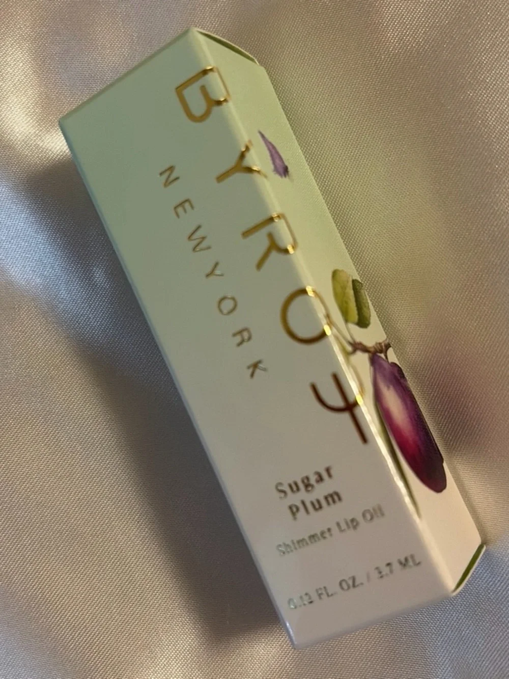 BYROE New York Sugar Plum Shimmer Lip Oil